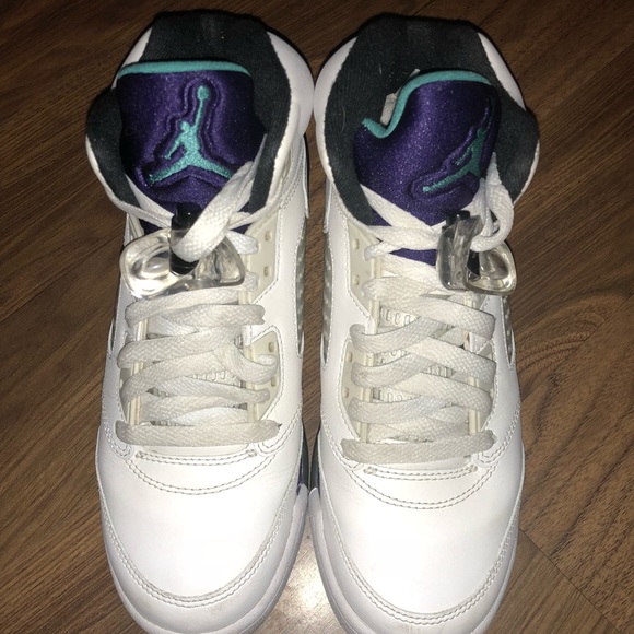 Retro Jordan 5s - “Grapes” - Picture 1 of 4